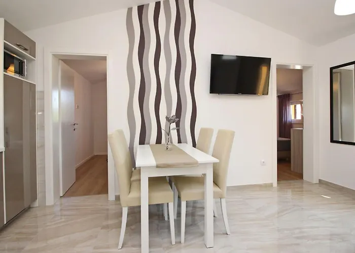 Appartement Charmantes In Mit Eigenem Balkon By Interhome *