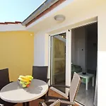 شقة Charmantes In Mit Eigenem Balkon By Interhome باشْكا